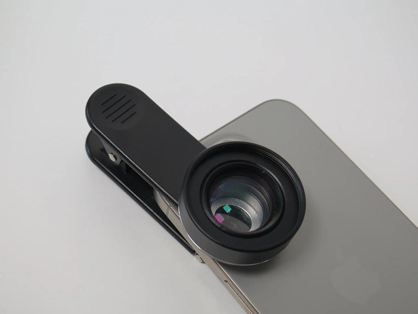 Macro lens for mobile phone clipped onto smartphone – The Lash Box Shop